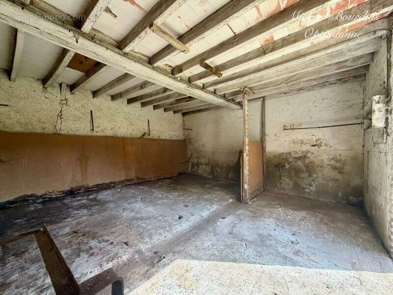 Demeure de caractère du XVIIᵉ siècle – 279 m² habitables – Plus de 390 m² de dépendances – Potentiel exceptionnel - photo 12