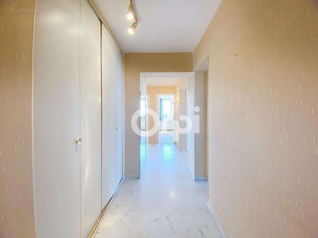 Appartement avec Garage et vue mer à Vendre - photo 6
