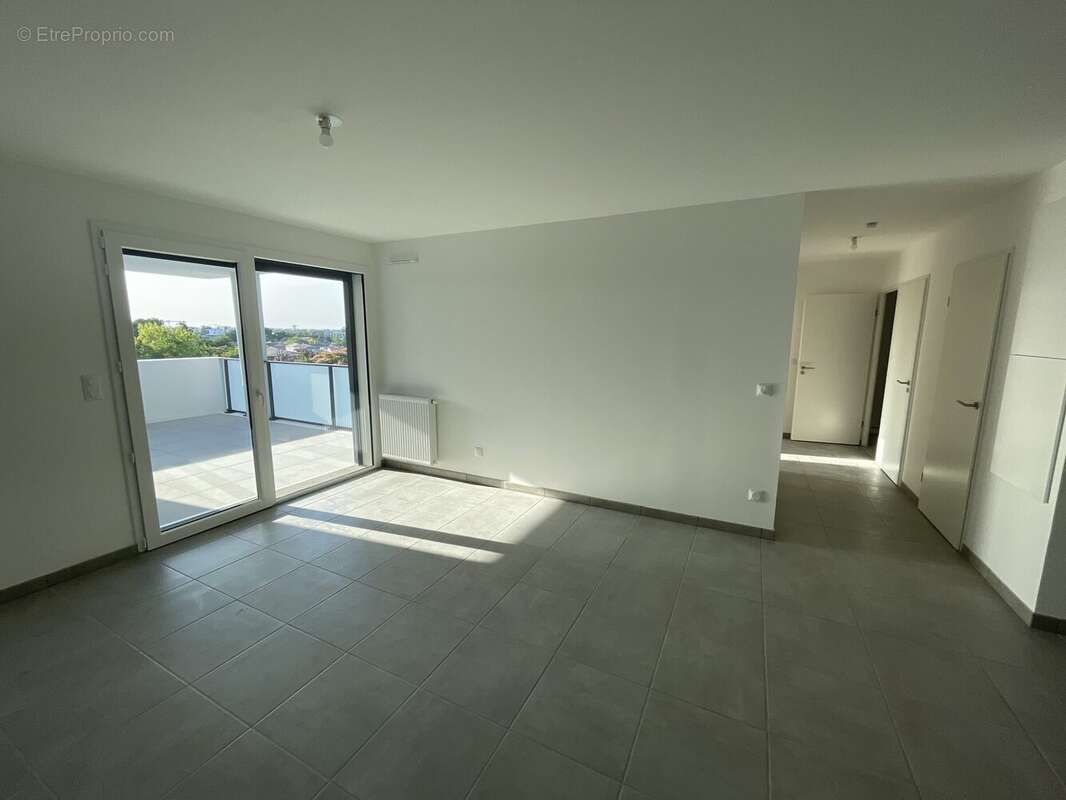 Appartement 70 m² à Talence  - photo 3