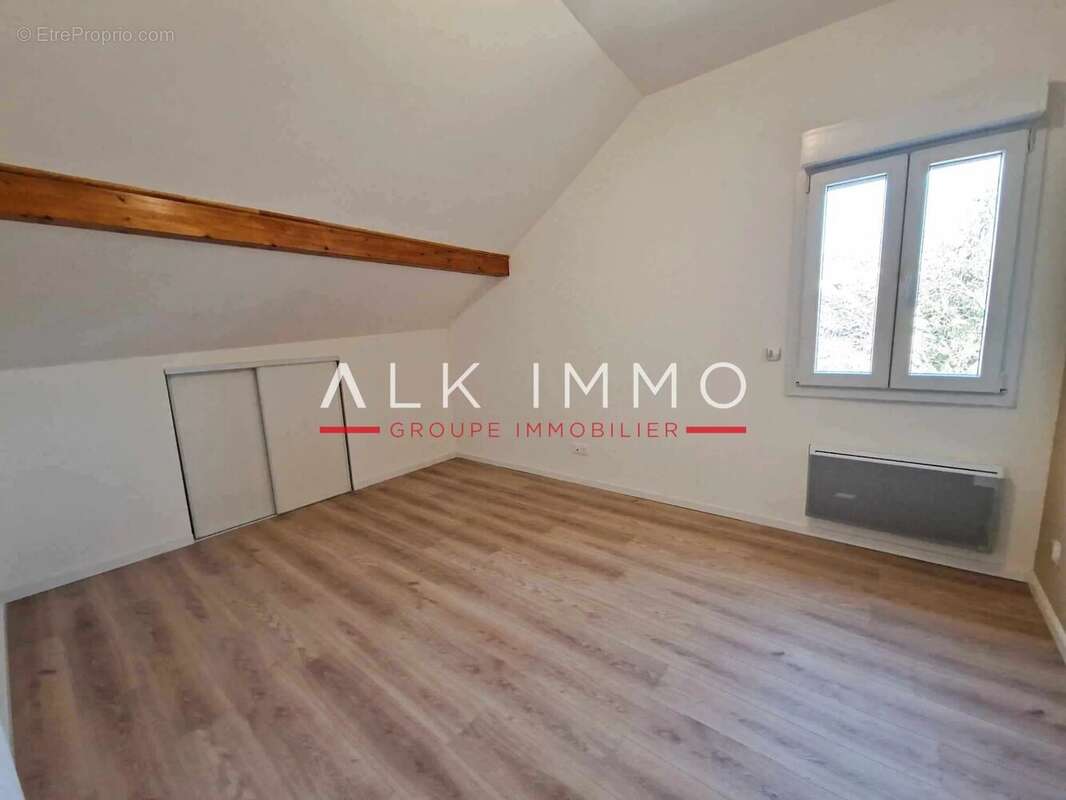 Appartement à CONTAMINE-SUR-ARVE