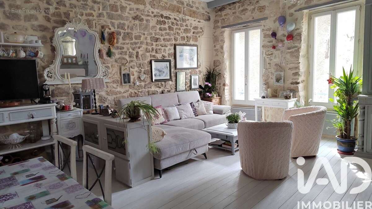 Photo 7 - Maison à MORNAS