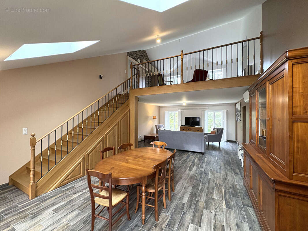 Maison à CHARLEVILLE-MEZIERES