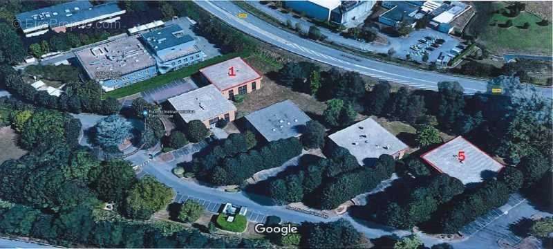 Commerce à MONTIGNY-LE-BRETONNEUX