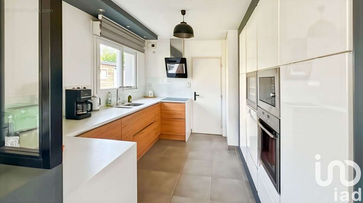 Photo 6 - Maison à SAINT-JEAN-DE-LINIERES