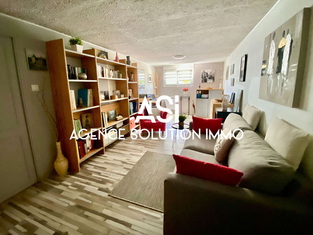 Maison à CHANGE