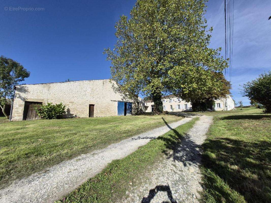 Maison à COIVERT