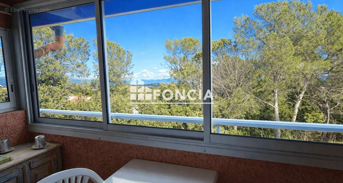 Appartement à FREJUS