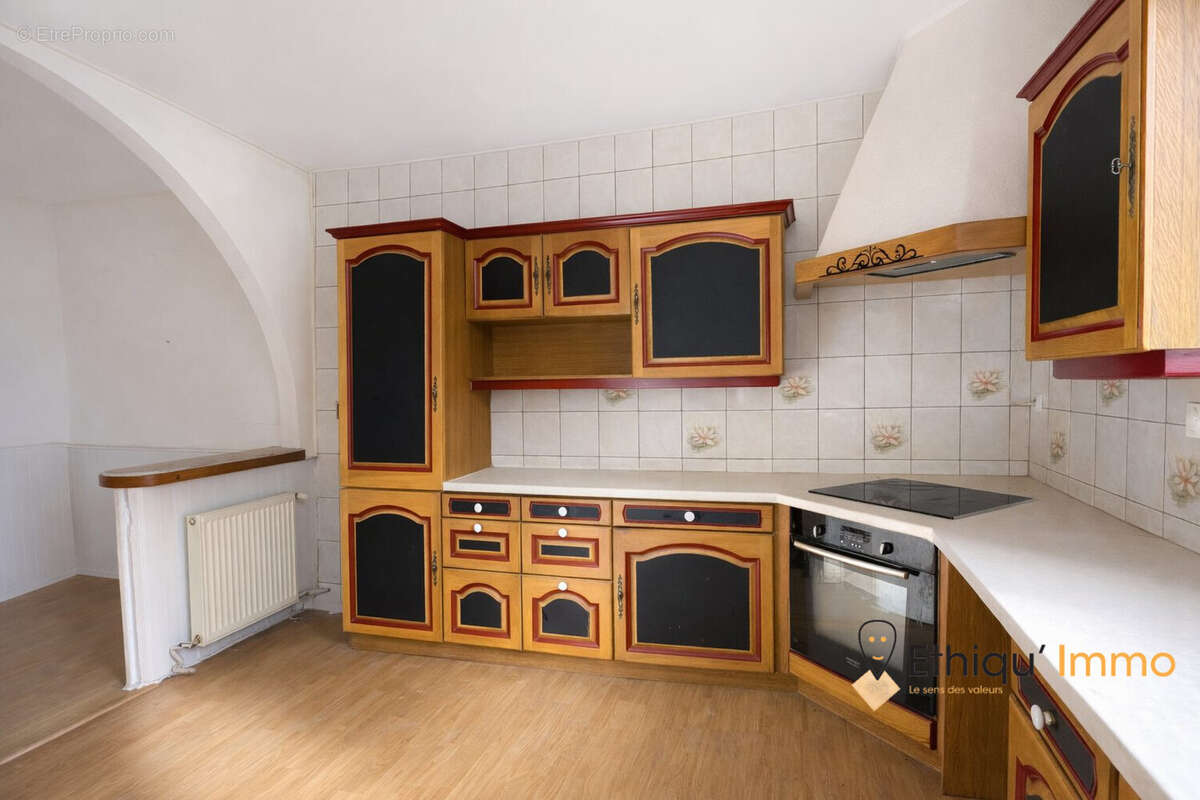 Maison 152 m² à Bar-Sur-Aube  - photo 4