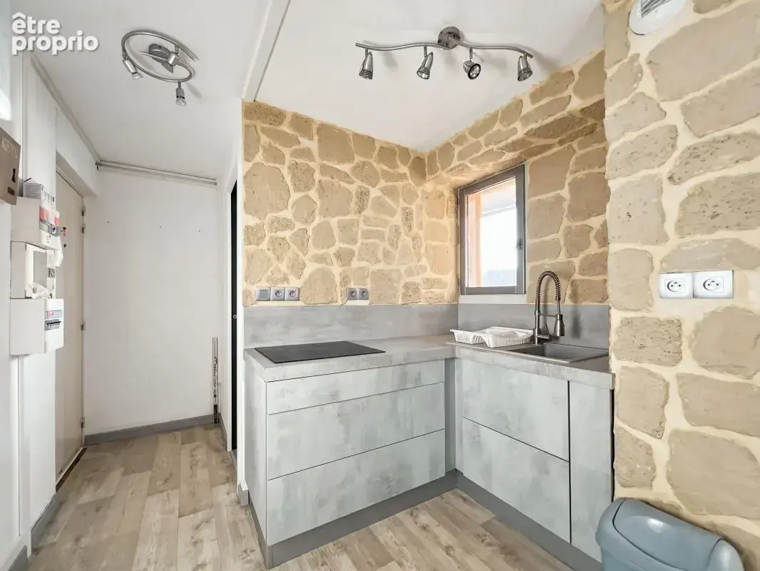 Appartement À Vendre - photo 3
