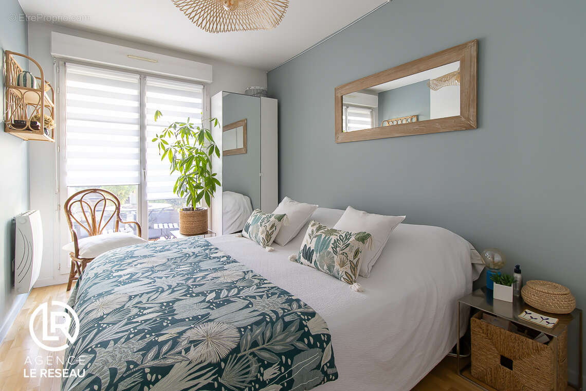 Appartement à COLOMBES