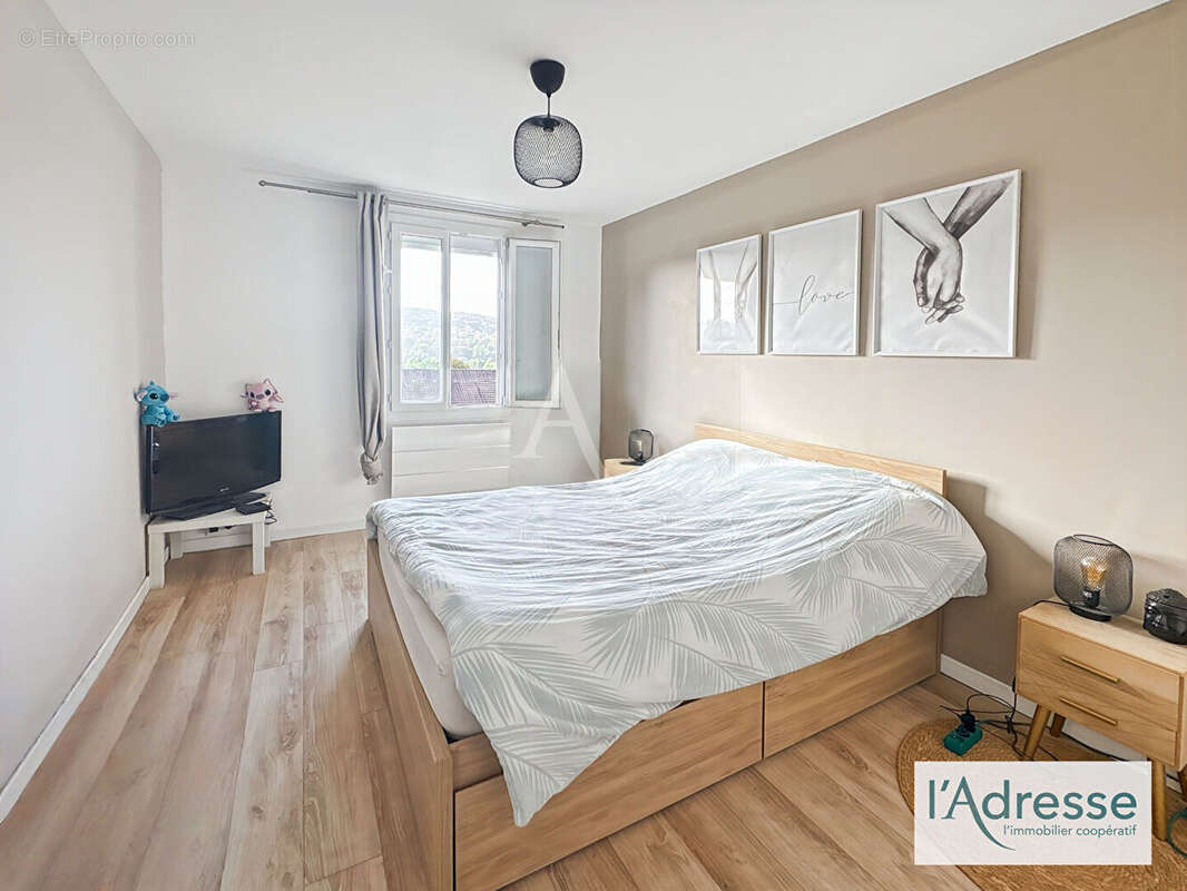 Maison à FLEURY-SUR-ANDELLE