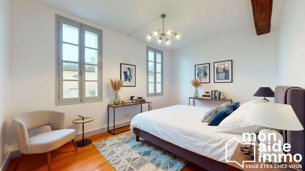 Maison à SAINT-EMILION