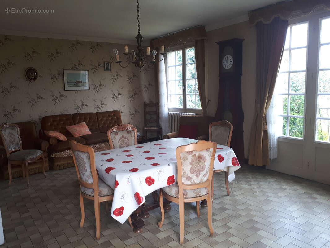Maison à LES ORMES