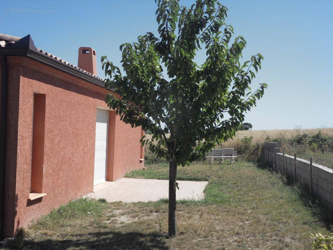 Maison à VILLASAVARY