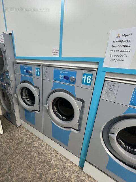 Commerce à MONTROUGE