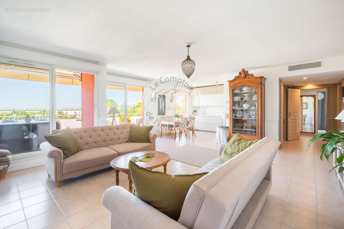 Appartement à MARSEILLE-9E