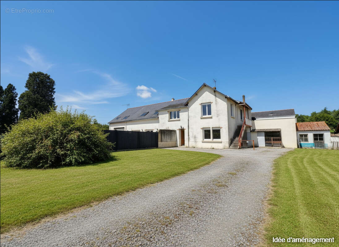 Maison à SAINT-HERBLON