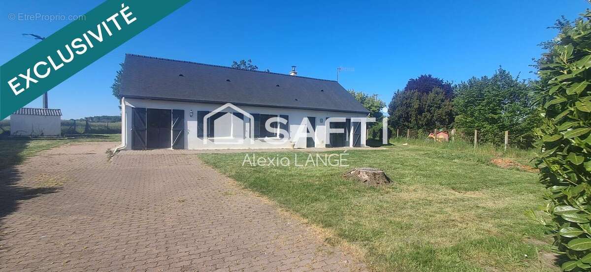 Photo 2 - Maison à CROUZILLES