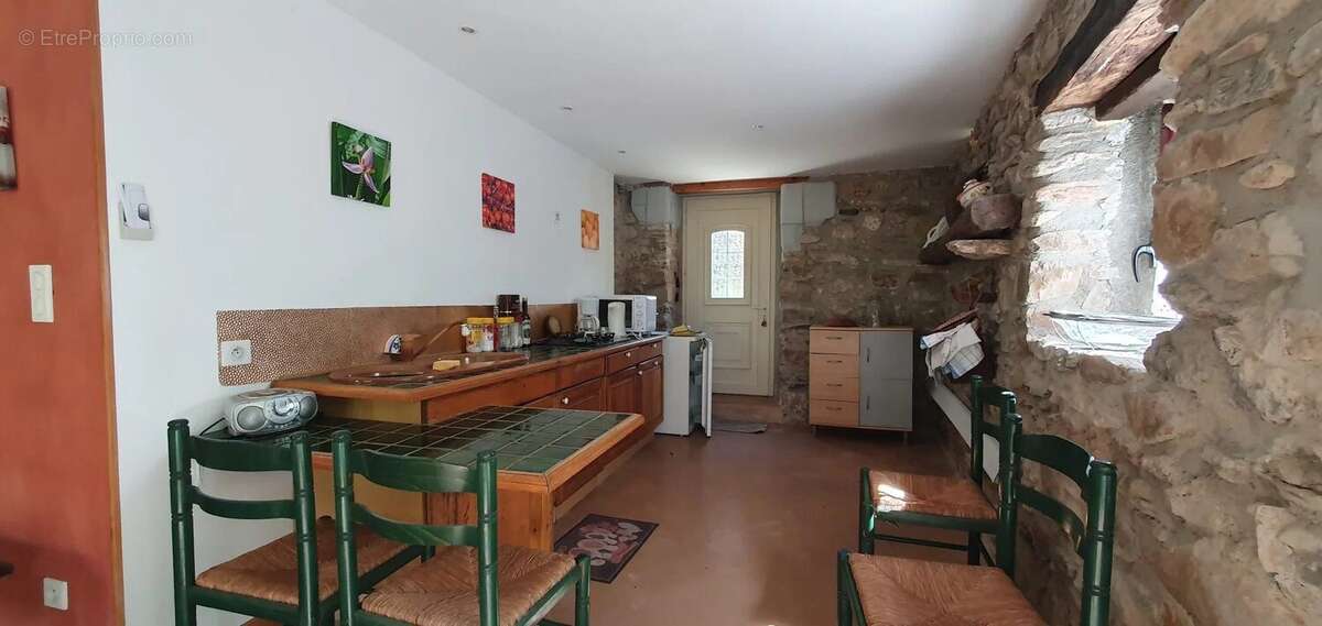 Maison à AVENE