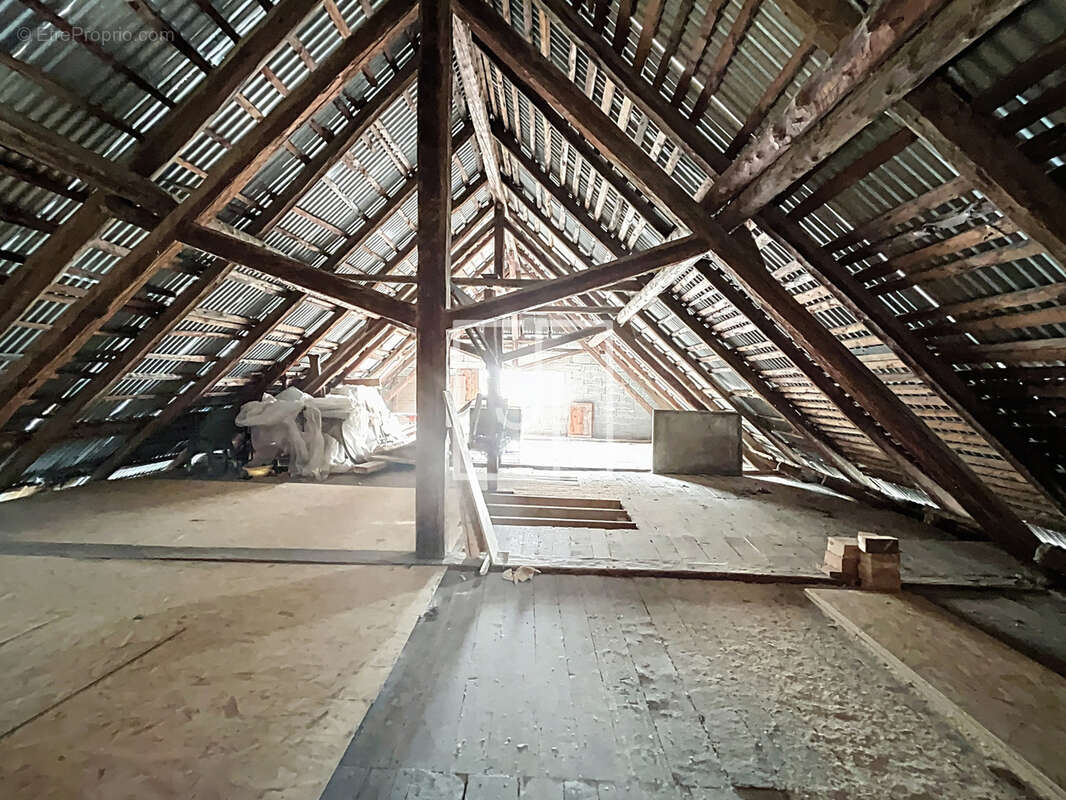 Appartement à SAINT-PAUL-SUR-UBAYE