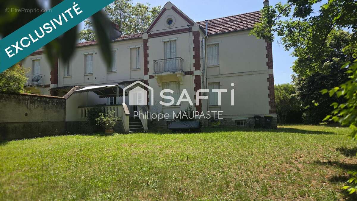 Photo 2 - Maison à VARENNES-VAUZELLES