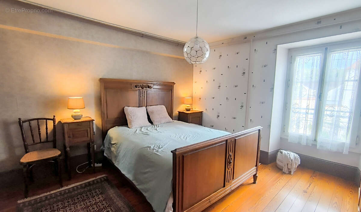 Maison à CHATEAU-THIERRY