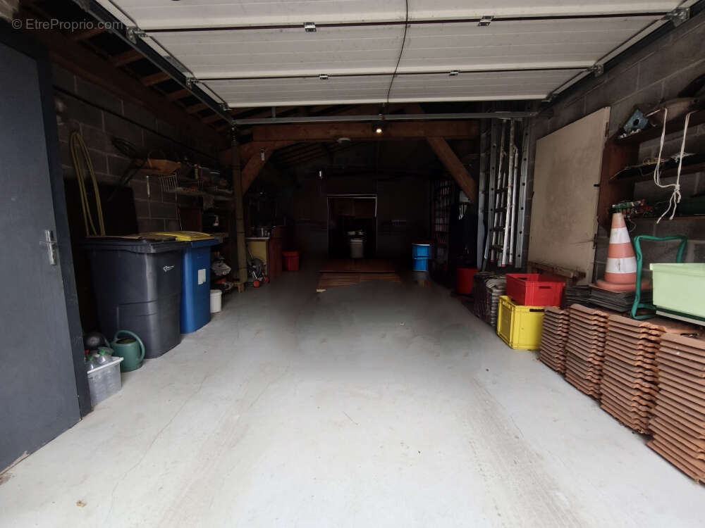 Maison à NEUVILLE-SAINT-VAAST