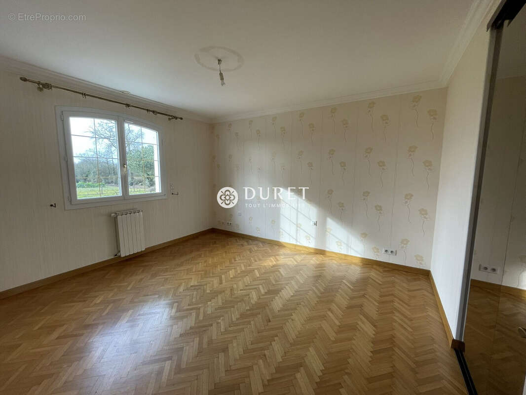 Maison à LE GIROUARD