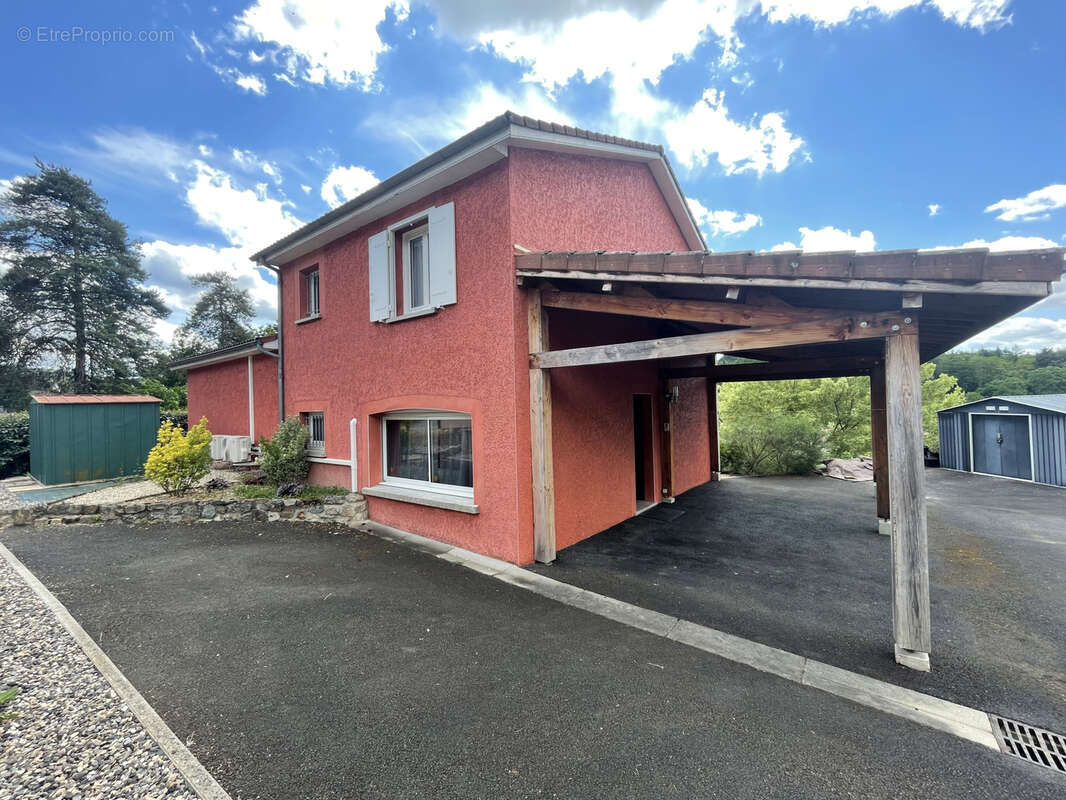 Maison à CHATELDON