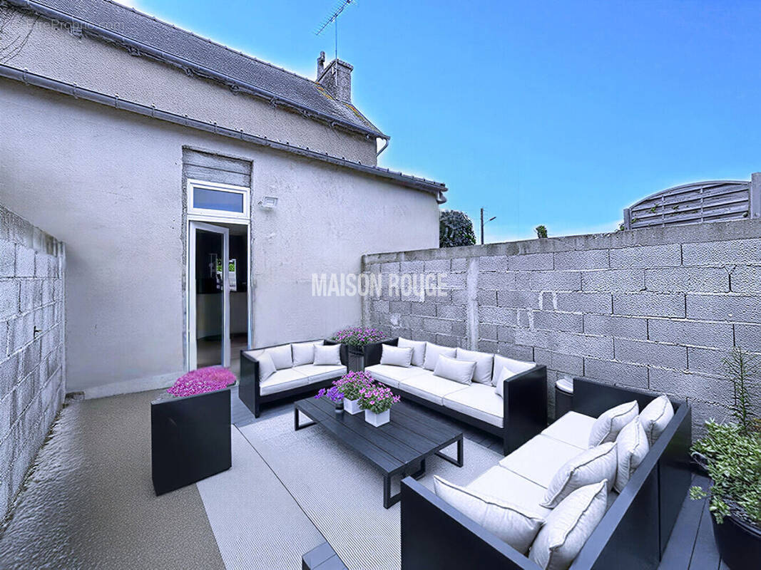 Maison de caractère en pierre - Bourg de Plouézec - Jardin, terrasse et stationnement - photo 1