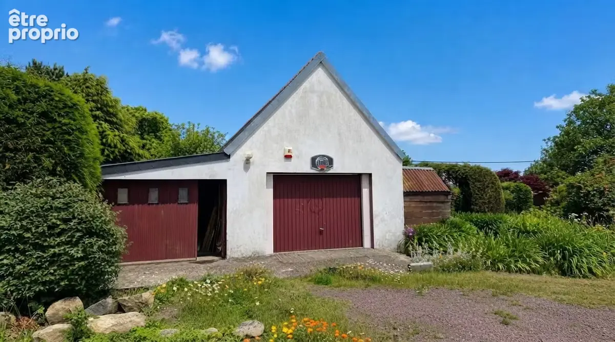 PLEUBIAN  Maison familiale de 150 m² sur terrain arboré de 1 694 m², proche mer - photo 10