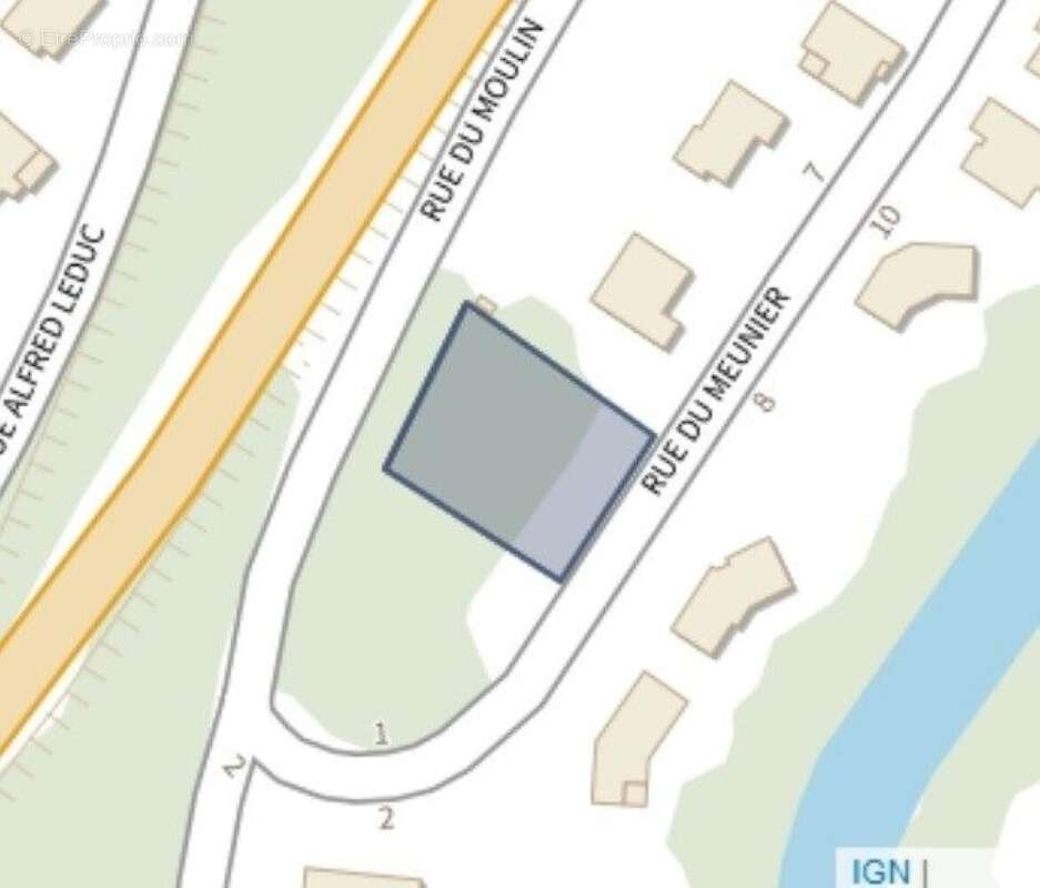 Photo 4 - Terrain à PONTAUMUR