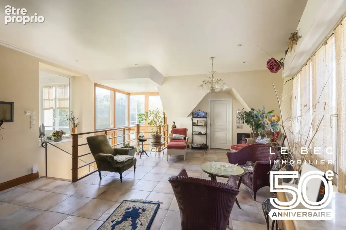 Maison 8 pièces 246 m² à vendre à Vannes (56000) - photo 5
