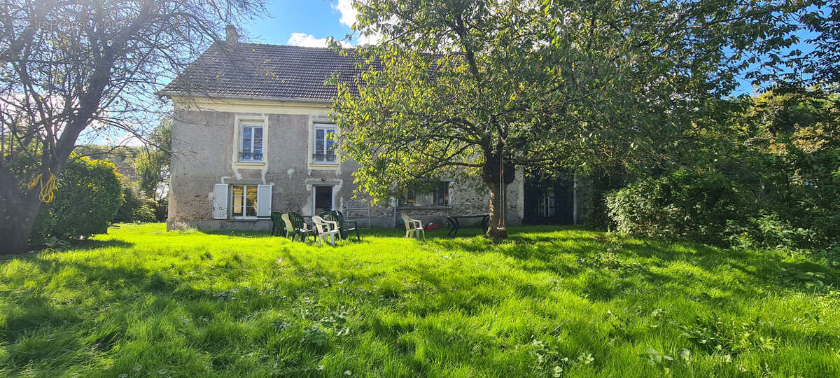 Maison à VILLEVAUDE