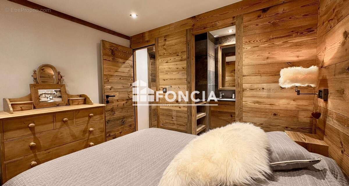 Appartement à LES ALLUES