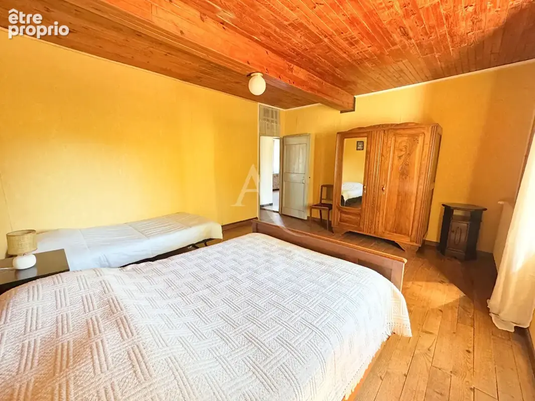 SONNAC SUR L'HERS:  Maison familiale  -  5 pièces  Terrain de 1382 + Hangar de 63 m² - photo 14