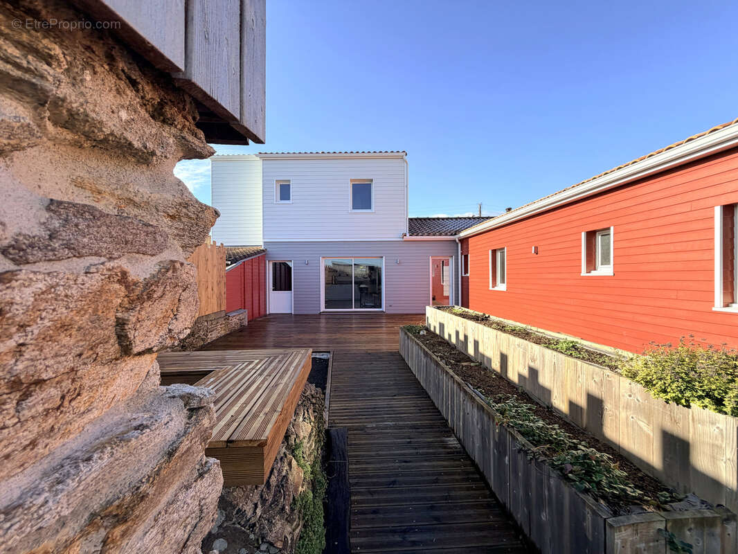 Maison à LE LOROUX-BOTTEREAU