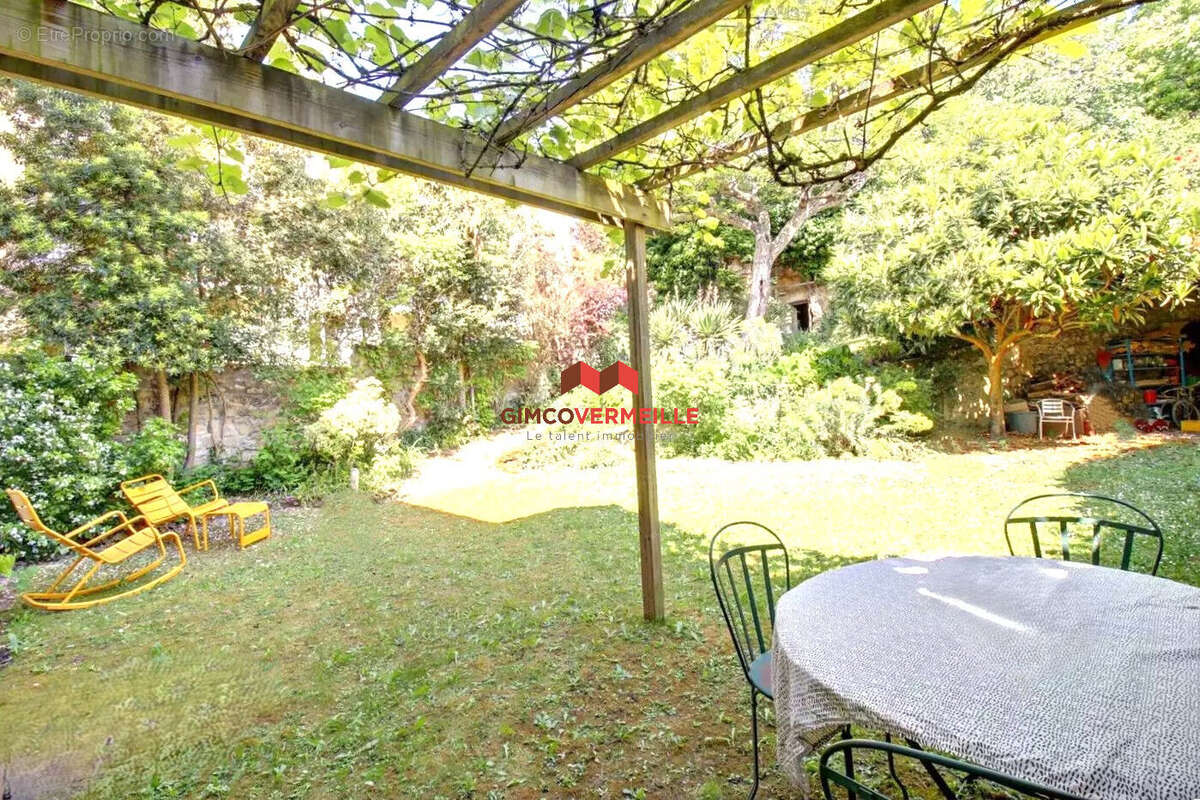 Maison à CONFLANS-SAINTE-HONORINE