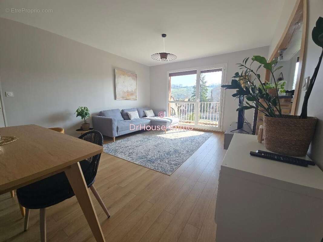 Appartement à GRAVIGNY