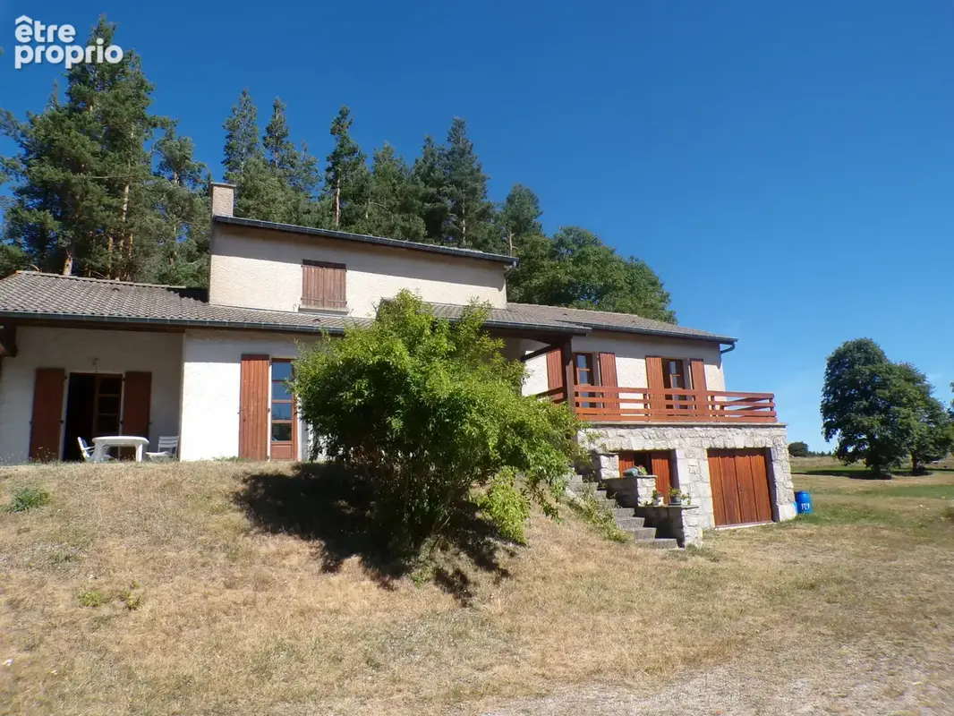 Maison avec grand terrain et vue dominante - photo 27