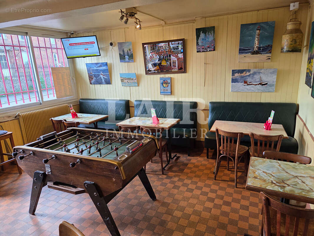 Commerce à L&#039;AIGLE