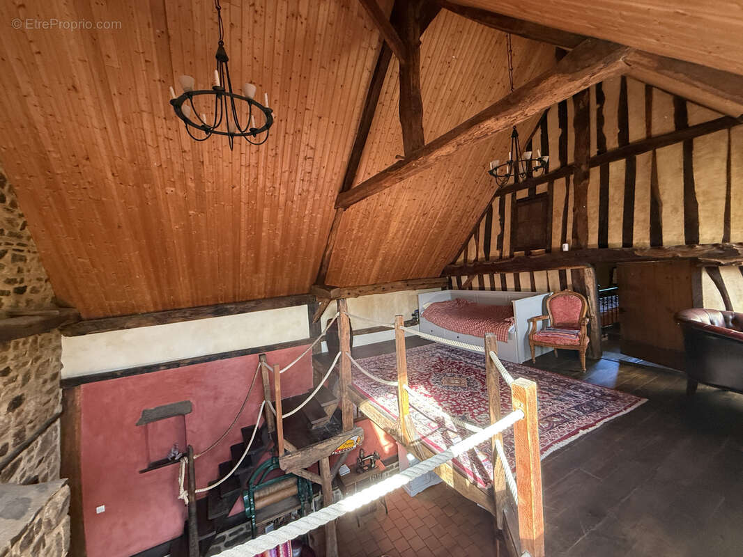 Maison à ISIGNY-LE-BUAT