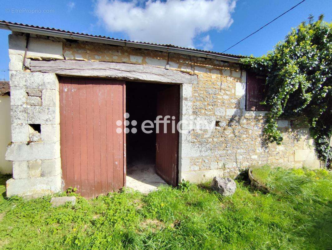 Maison à CHANIERS