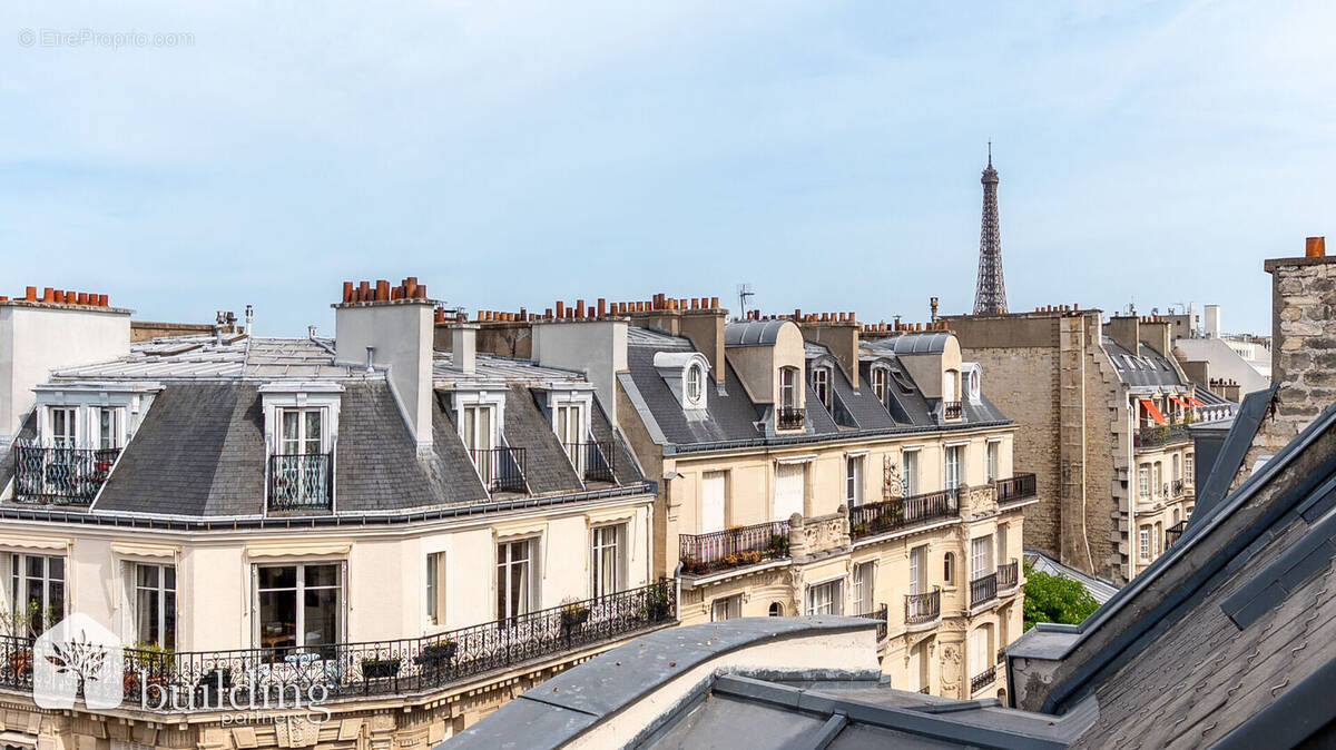 Appartement à PARIS-16E