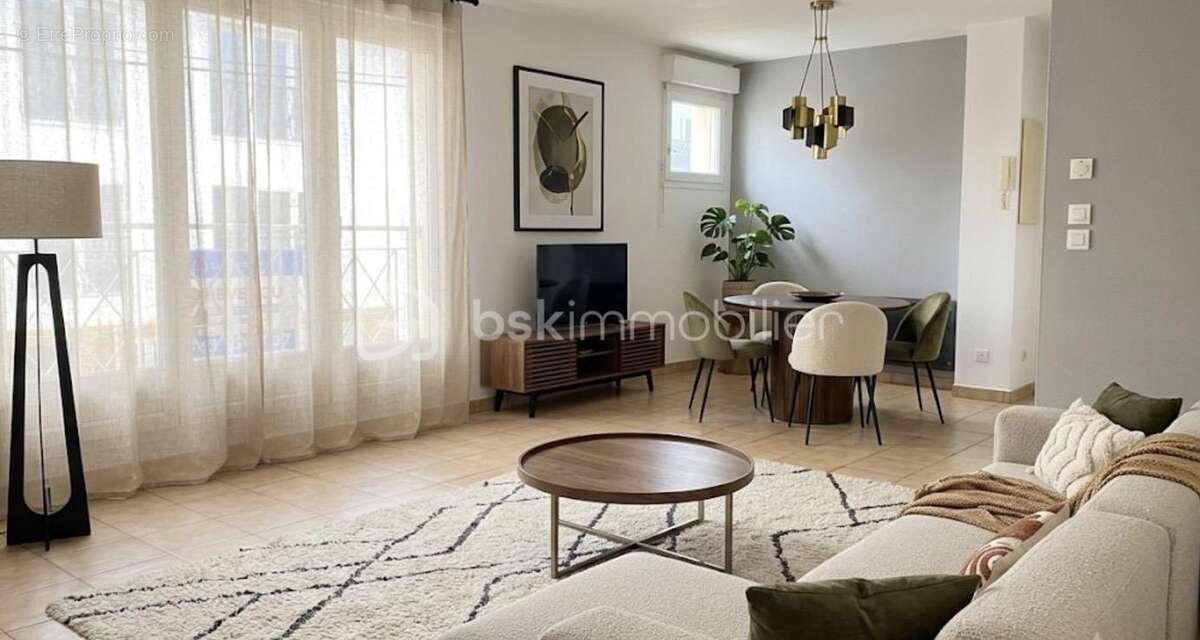Appartement à SAVIGNY-SUR-ORGE