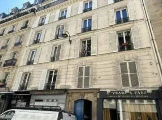 Appartement à PARIS-7E