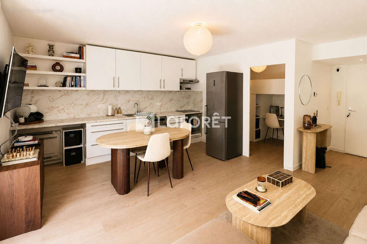 Appartement à VALBONNE