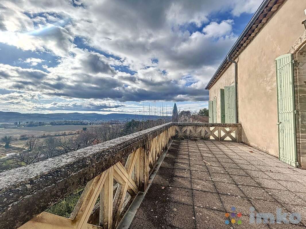 Maison à PONT-SAINT-ESPRIT