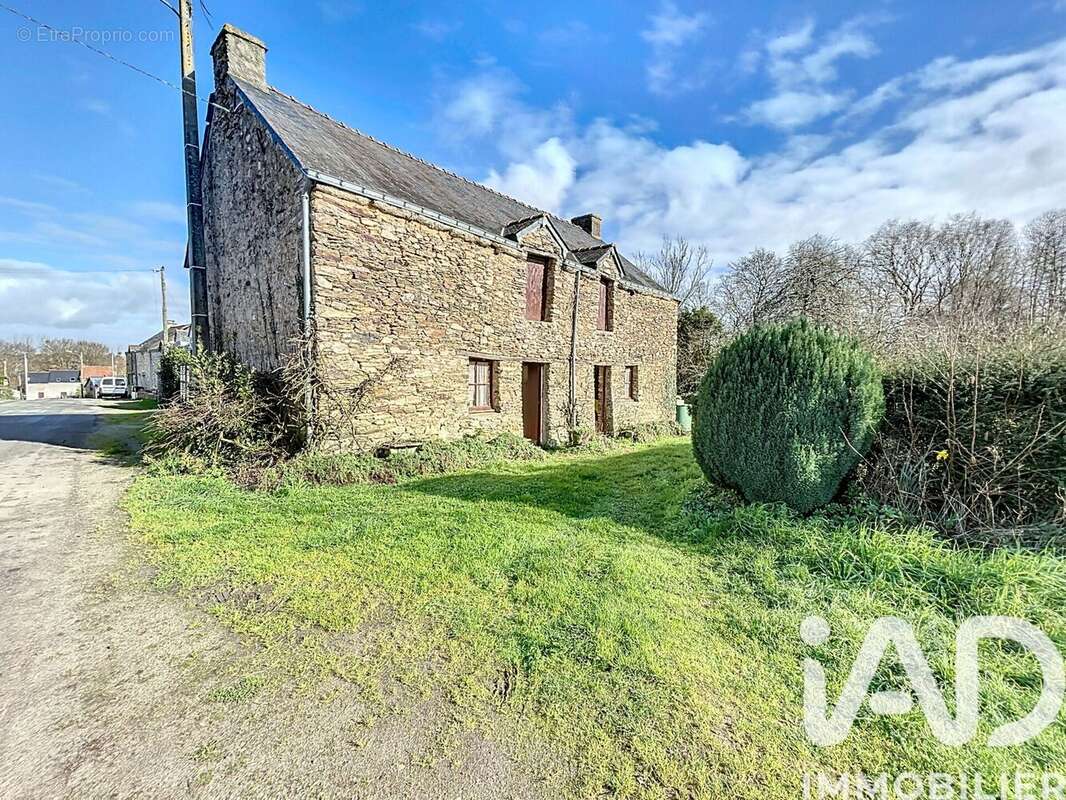 Photo 3 - Maison à SEVERAC