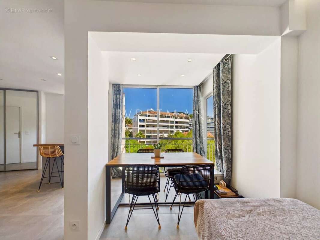 Appartement à CANNES